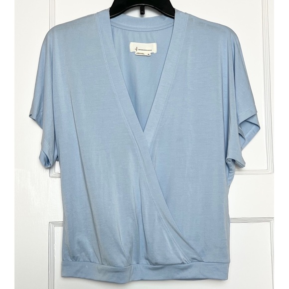 ANTHROPOLOGIE Y2K Pastel Blue Flutter Short Sleeves Draped Ballet Wrap Top XS - Picture 3 of 6